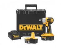 DEWALT DC820KB 18V ŞARJLI SOMUN SIKMA ÇİFT AKÜLÜ
