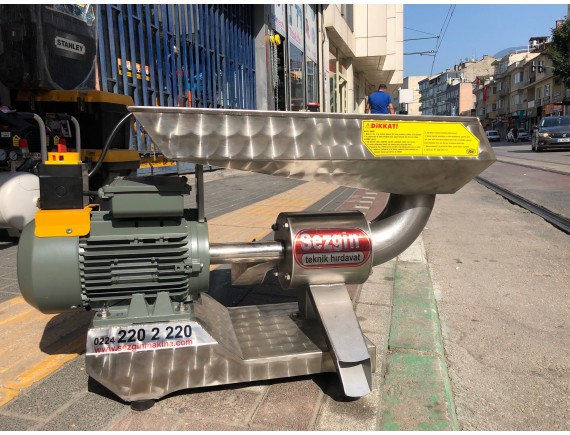 SALÇA MAKİNASI ELEKTRİKLİ 220V 3HP EV TİPİ SEZGİN MAKİNA
